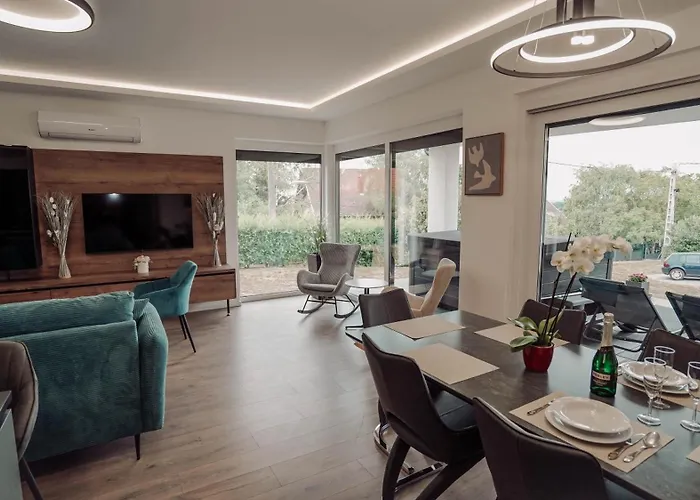 Villa Level